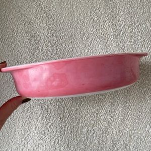 Pink Pyrex Pie/Cassrole Dish